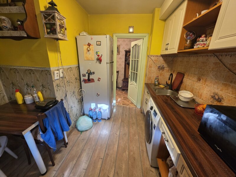 Jean Steriadi, biserica de lemn, strada Fetesti, 15 minute metrou, Auchan,